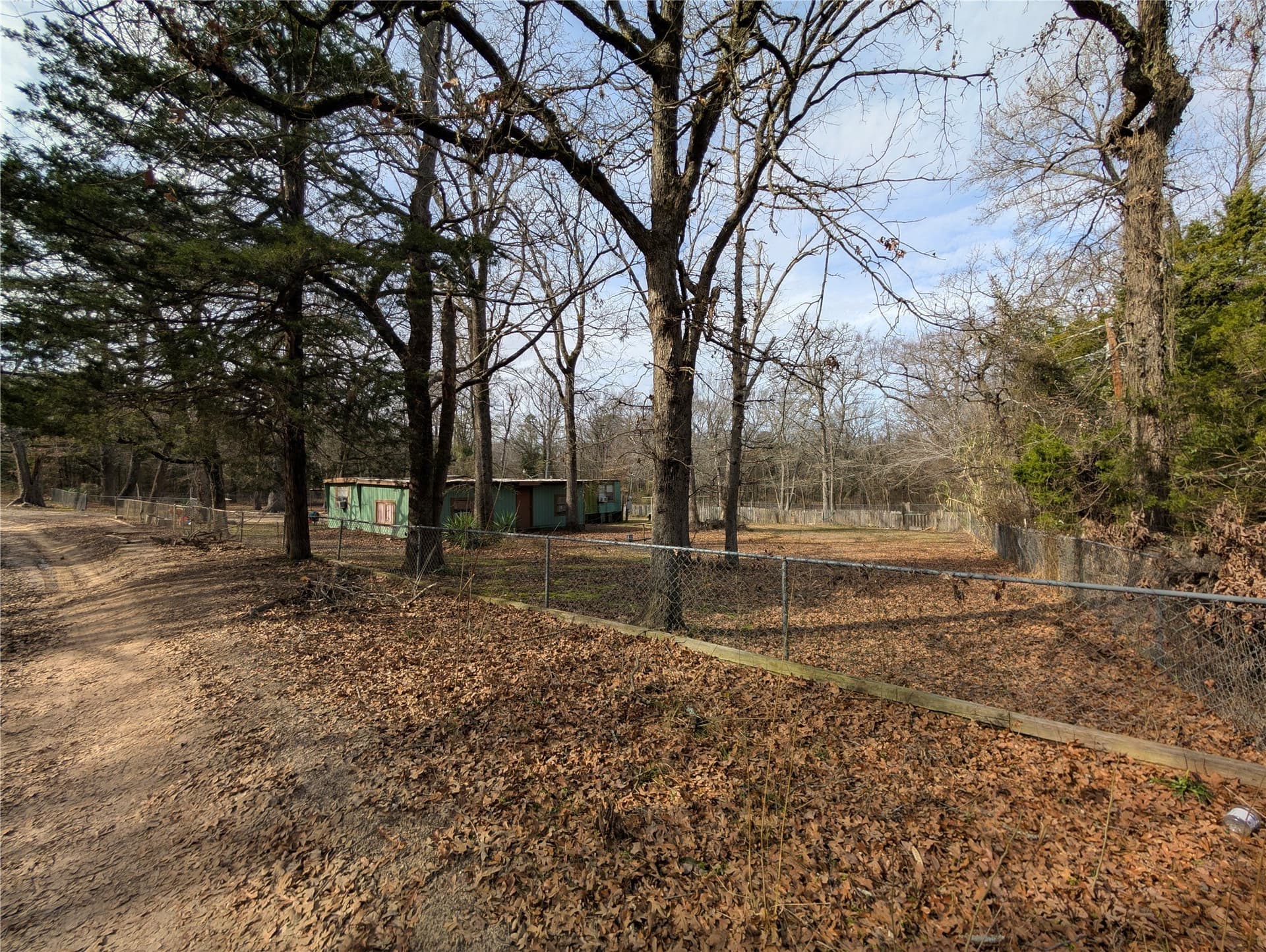 0.98 acres in Van Zandt County - photo 9