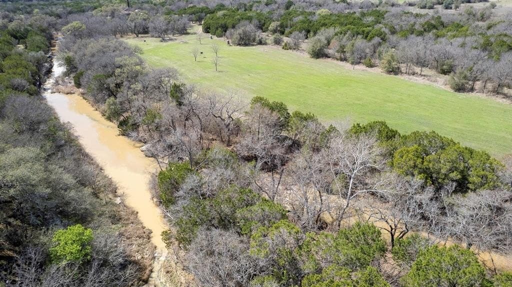 56.86 acres in Somervell County
