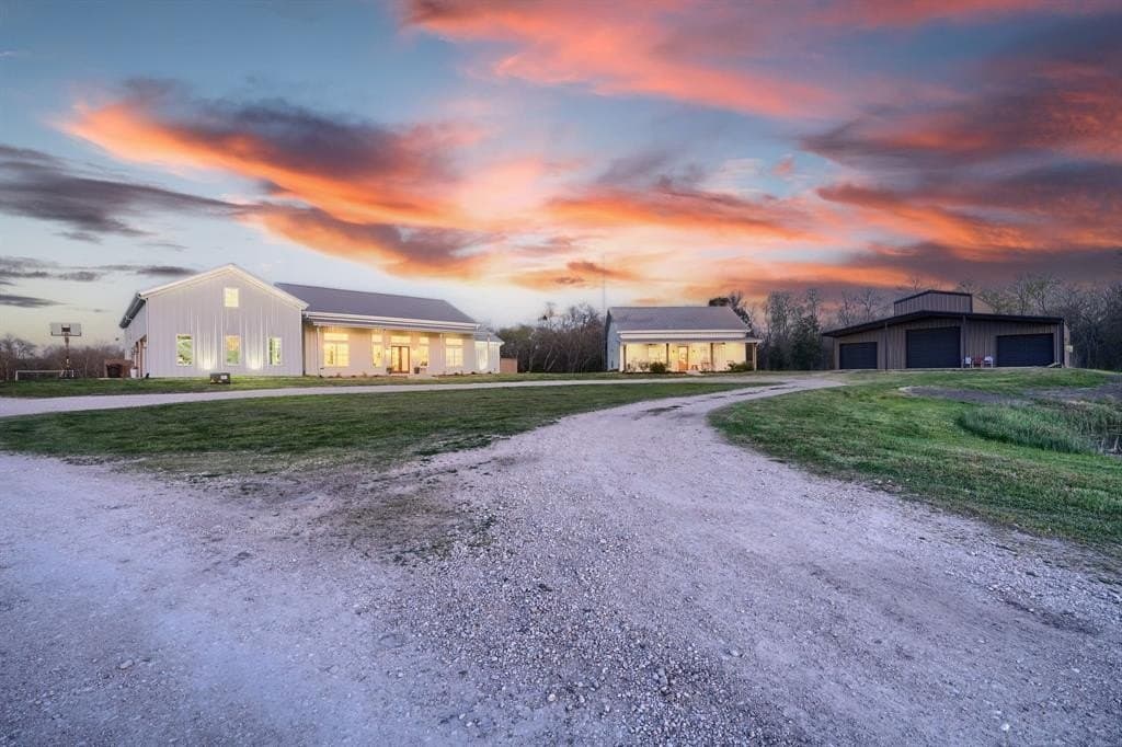 18.93 acres in Kaufman County featured view