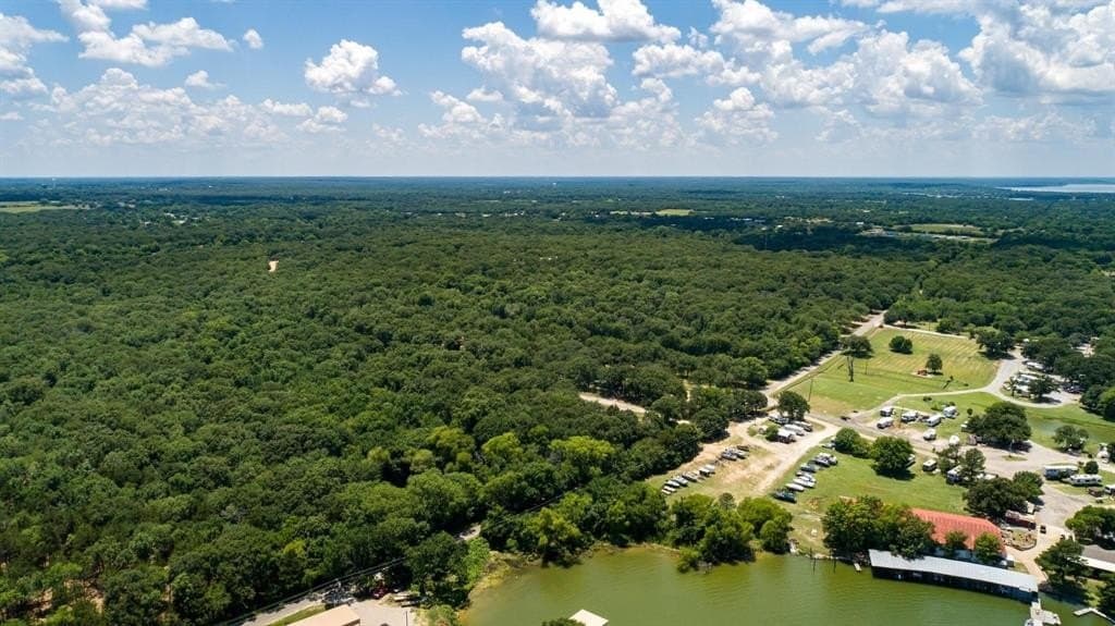 10.02 acres in Hunt County