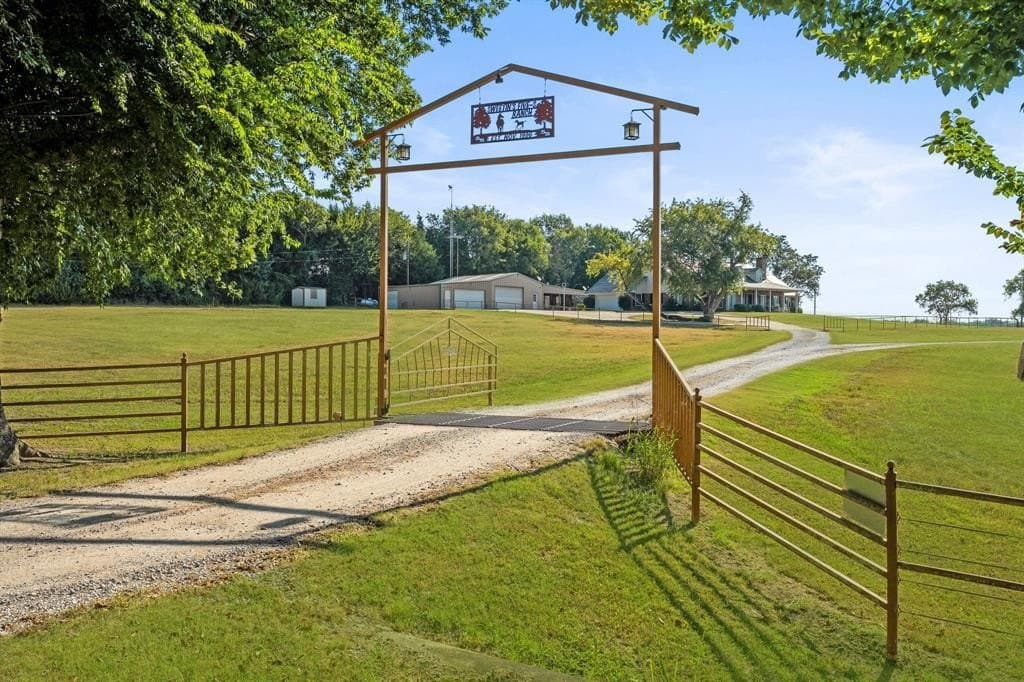 87.2 acres in Collin County gallery image 3