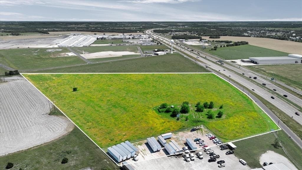 16 acres in Ellis County gallery image 3