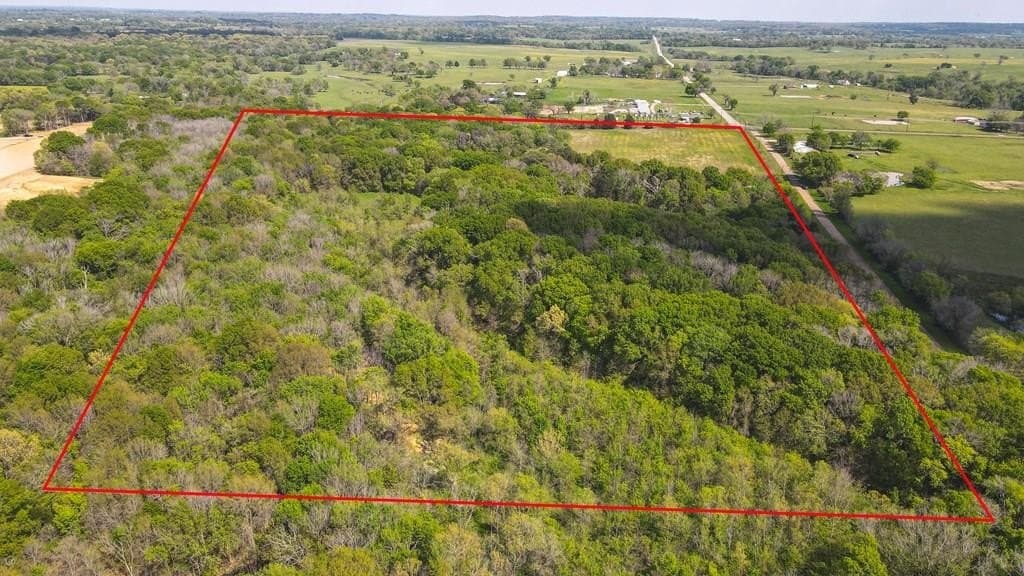 56.08 acres in Van Zandt County - photo 18