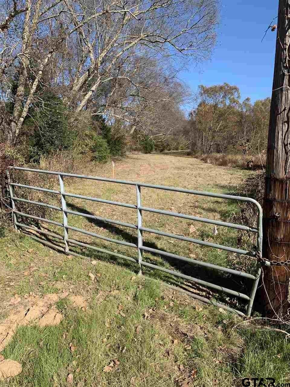 11.61 acres in Smith County - photo 8