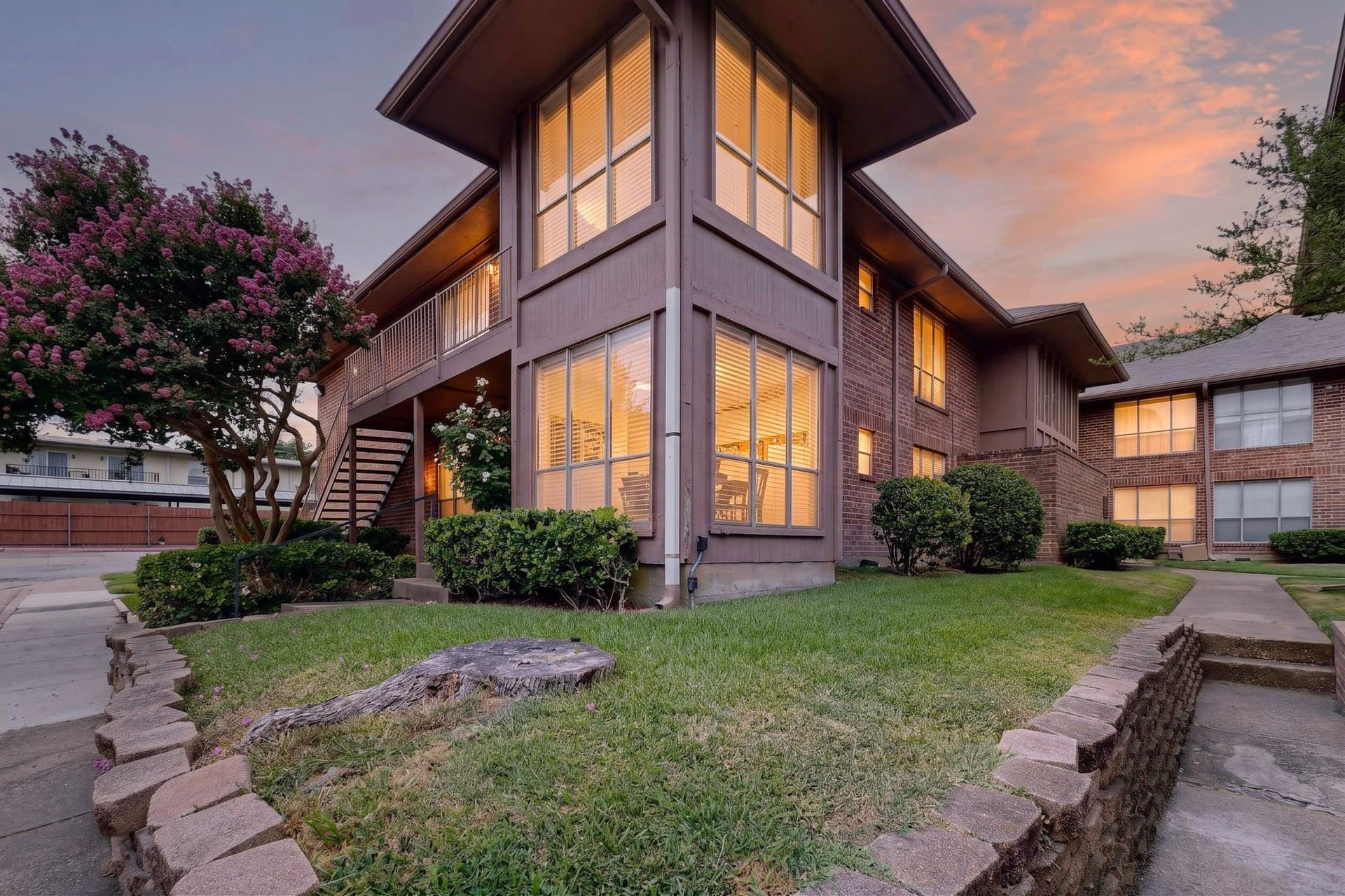 10.4 acres in Dallas County