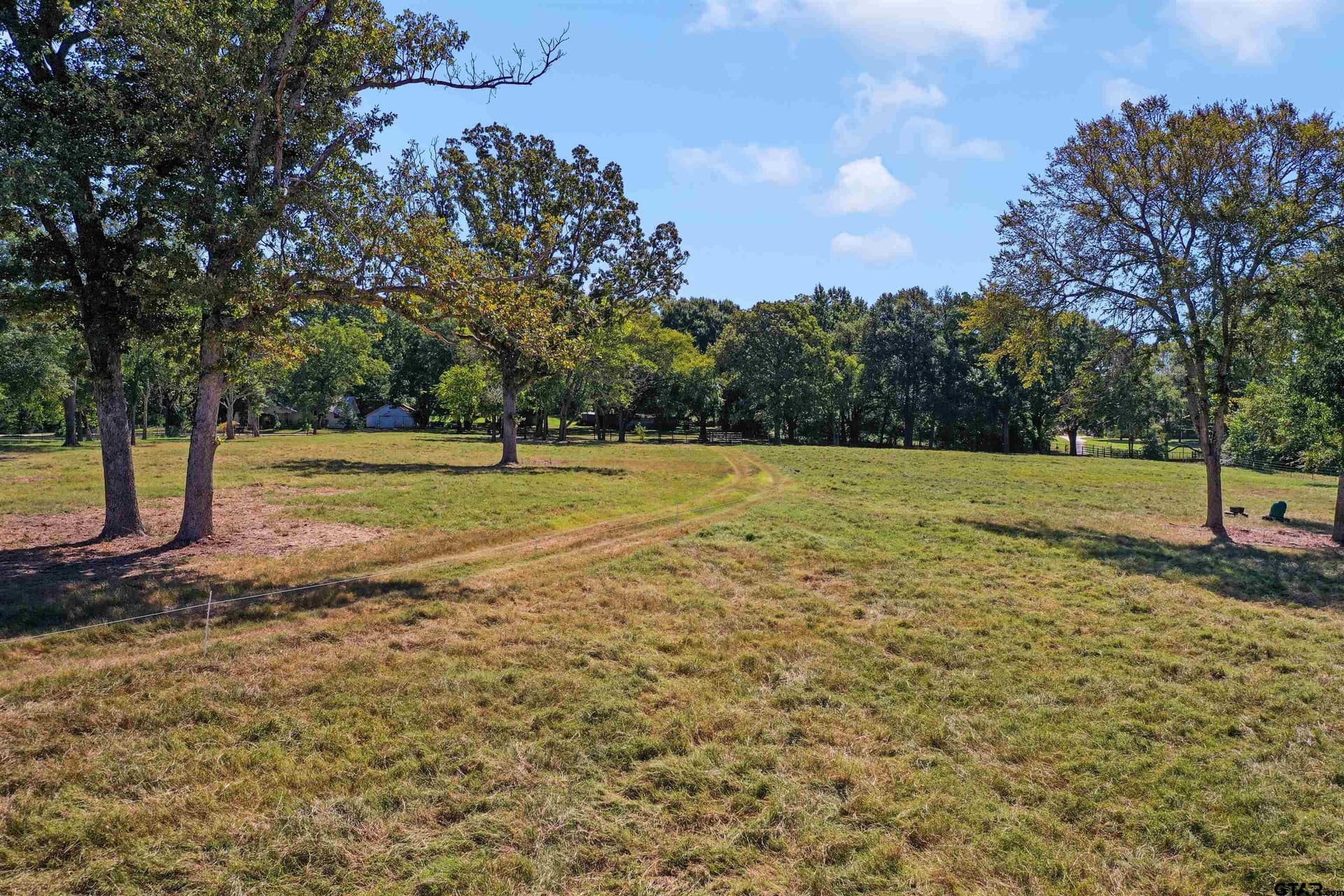 14.07 acres in Smith County - photo 2