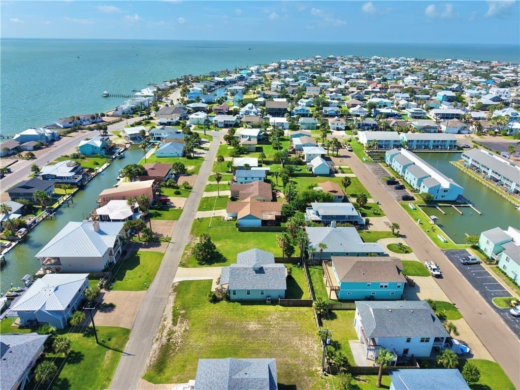 0.14 acres in Aransas County - photo 6