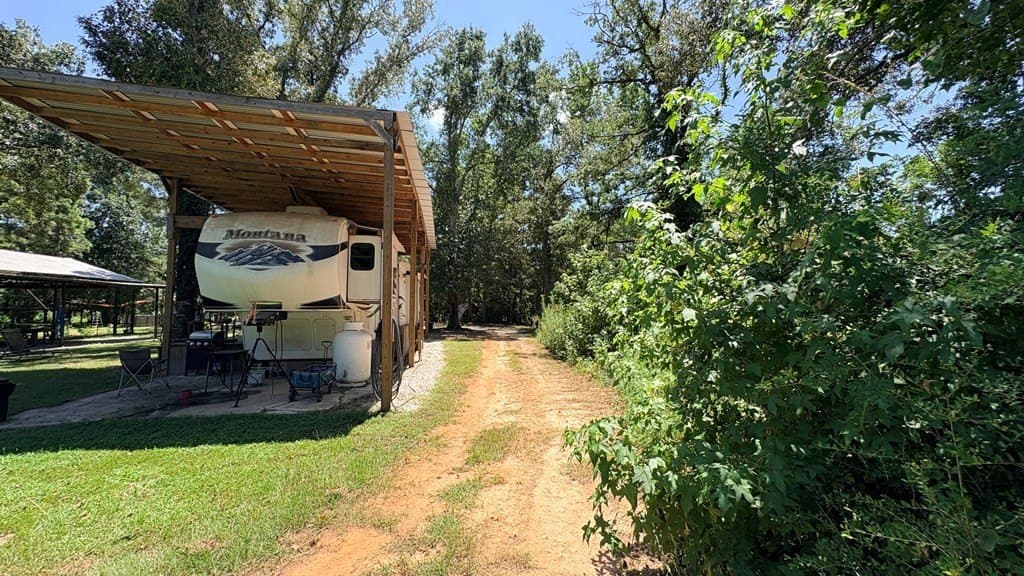 5.68 acres in Texas County - photo 31