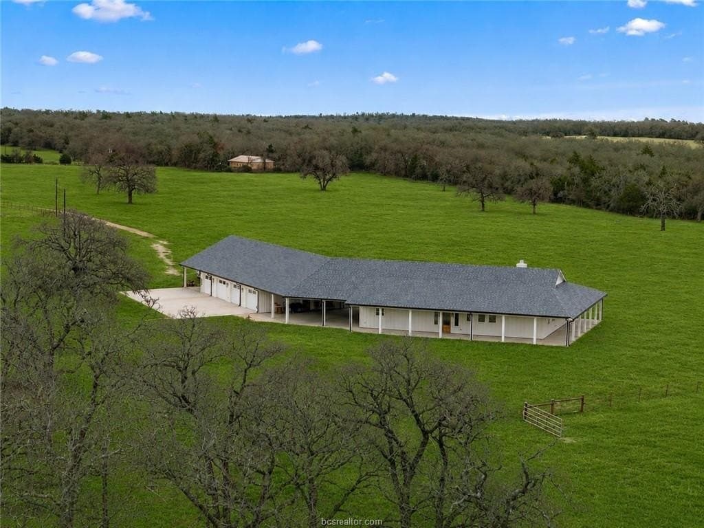25 acres in Milam County gallery image 2