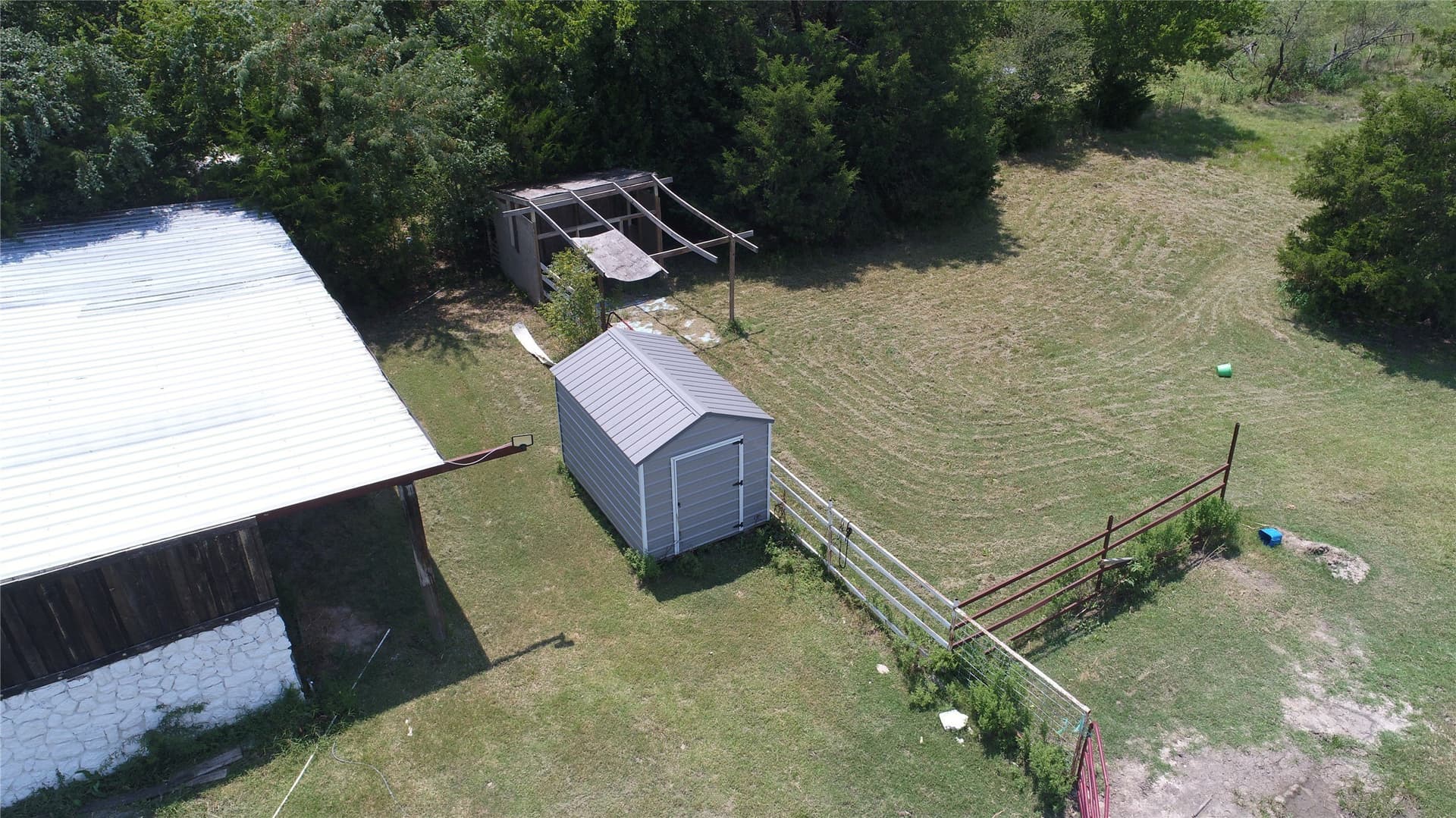 11.87 acres in Navarro County - photo 4