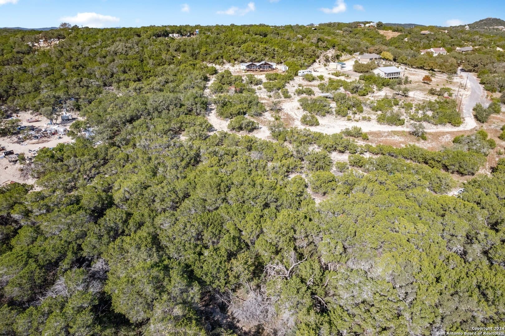 0.21 acres in Bandera County - photo 4