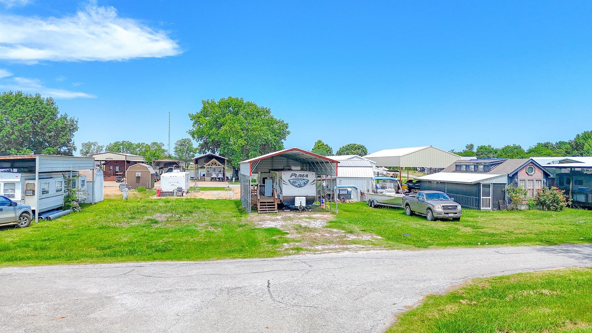 0.06 acres in Navarro County - photo 7