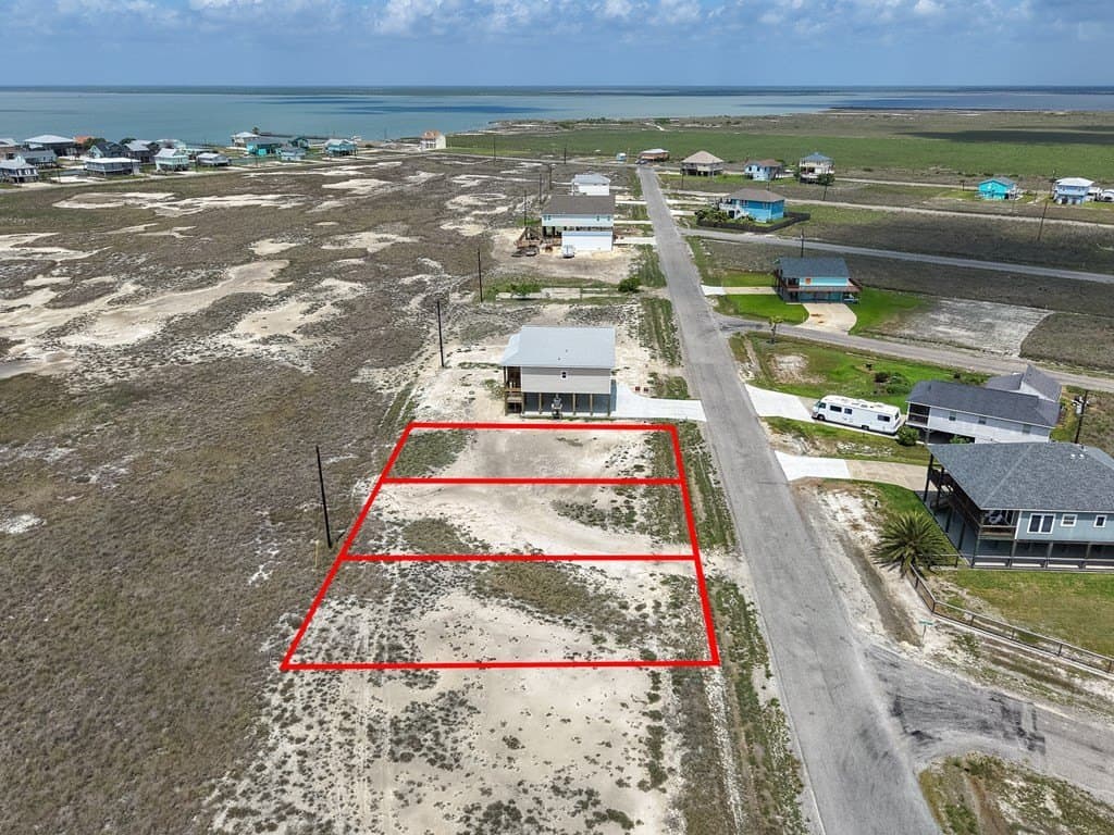 0.34 acres in Texas County - photo 9