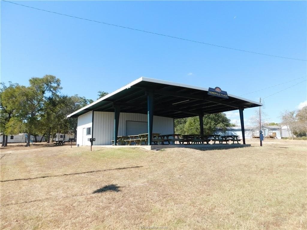 0.34 acres in Burleson County - photo 20