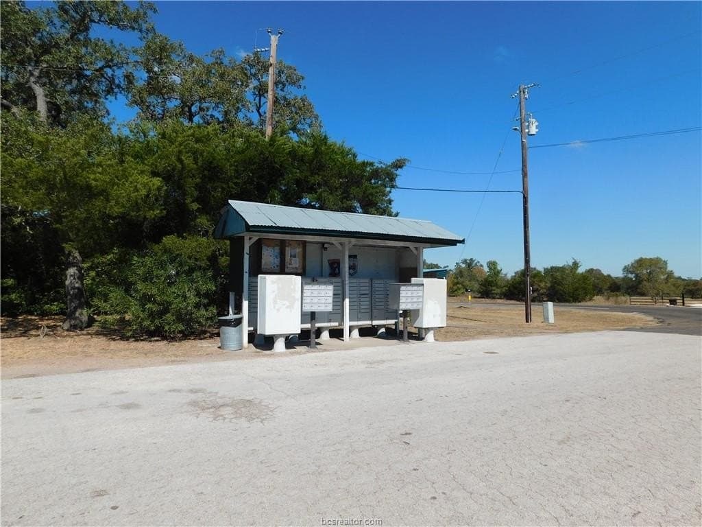 0.34 acres in Burleson County - photo 17