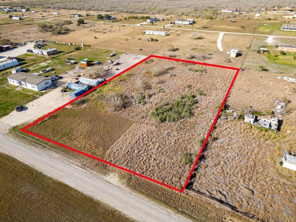 1.73 acres in Jim Wells County - photo 3