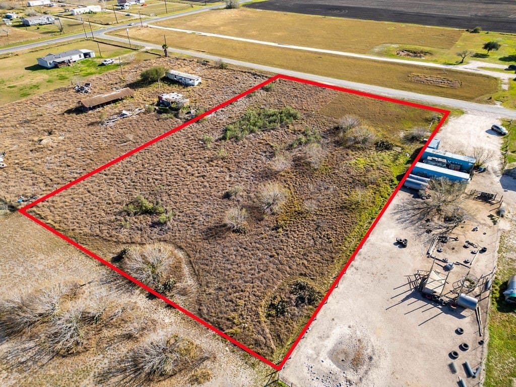 1.73 acres in Jim Wells County - photo 4