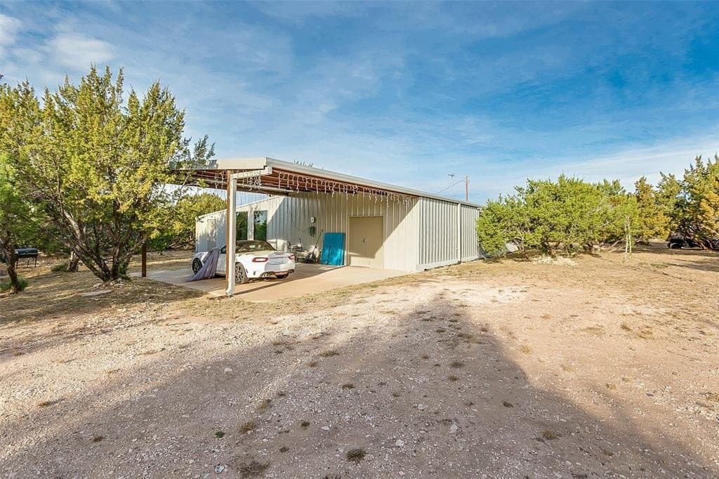 140 acres in Coke County gallery image 3