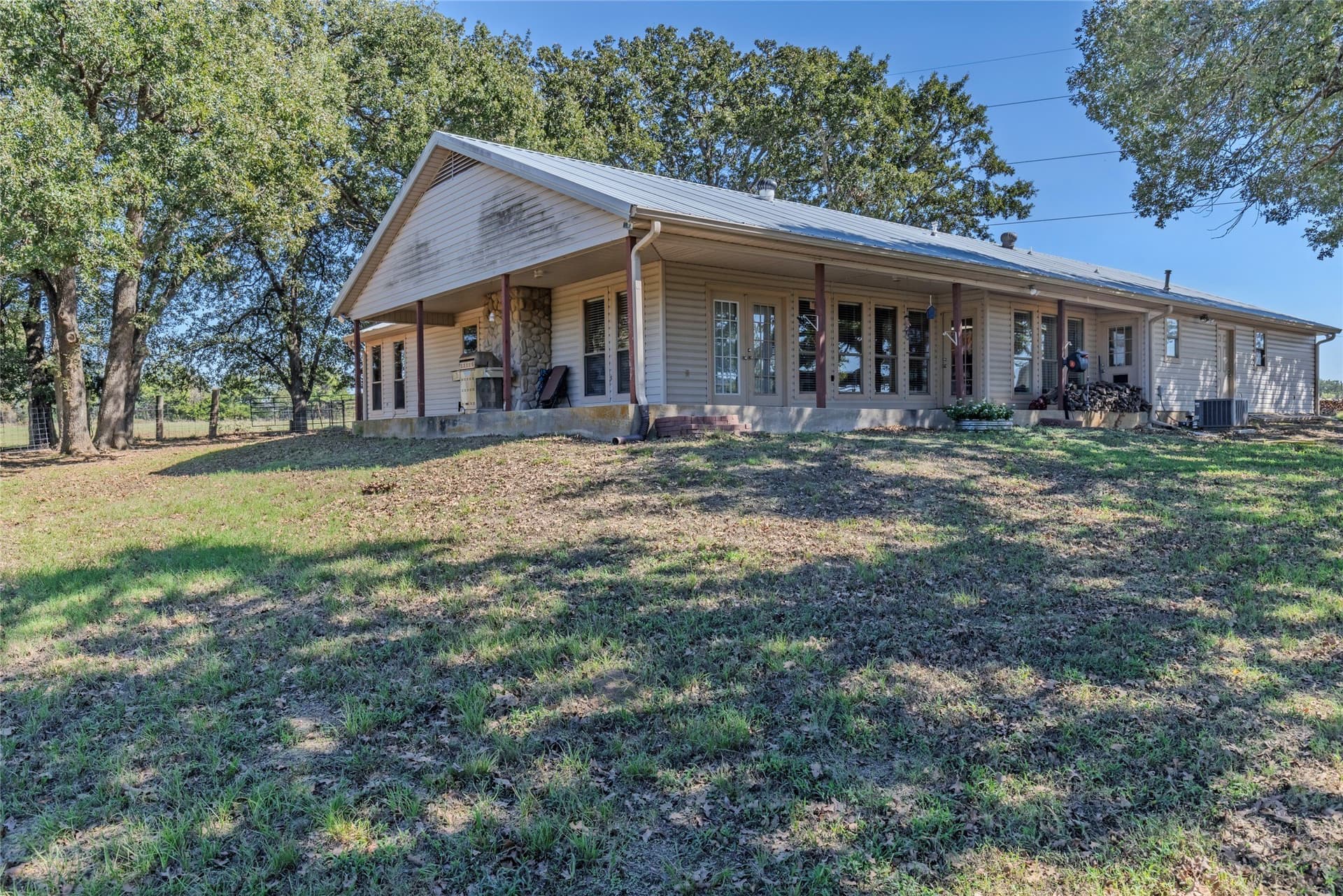 29.18 acres in Hunt County - photo 16
