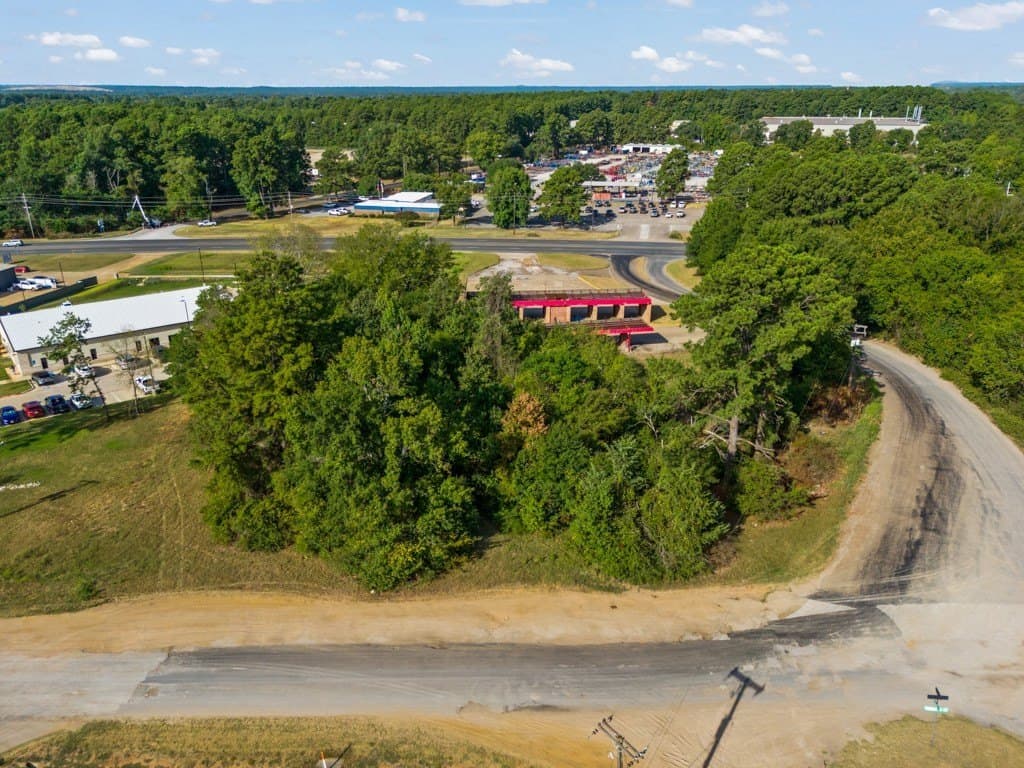 1.58 acres in Gregg County - photo 10