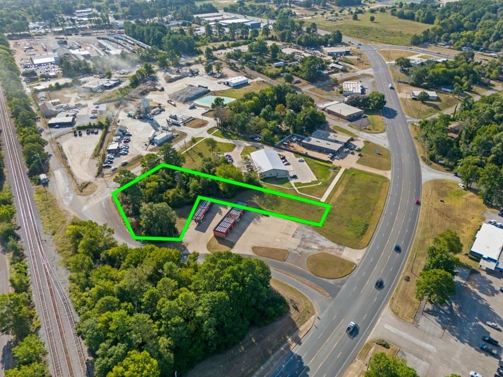 1.58 acres in Gregg County - photo 6