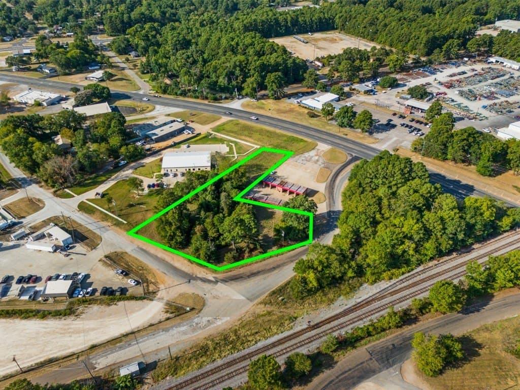 1.58 acres in Gregg County - photo 5