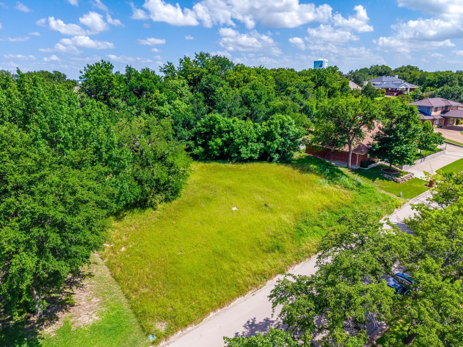 0.38 acres in Tarrant County gallery image 2