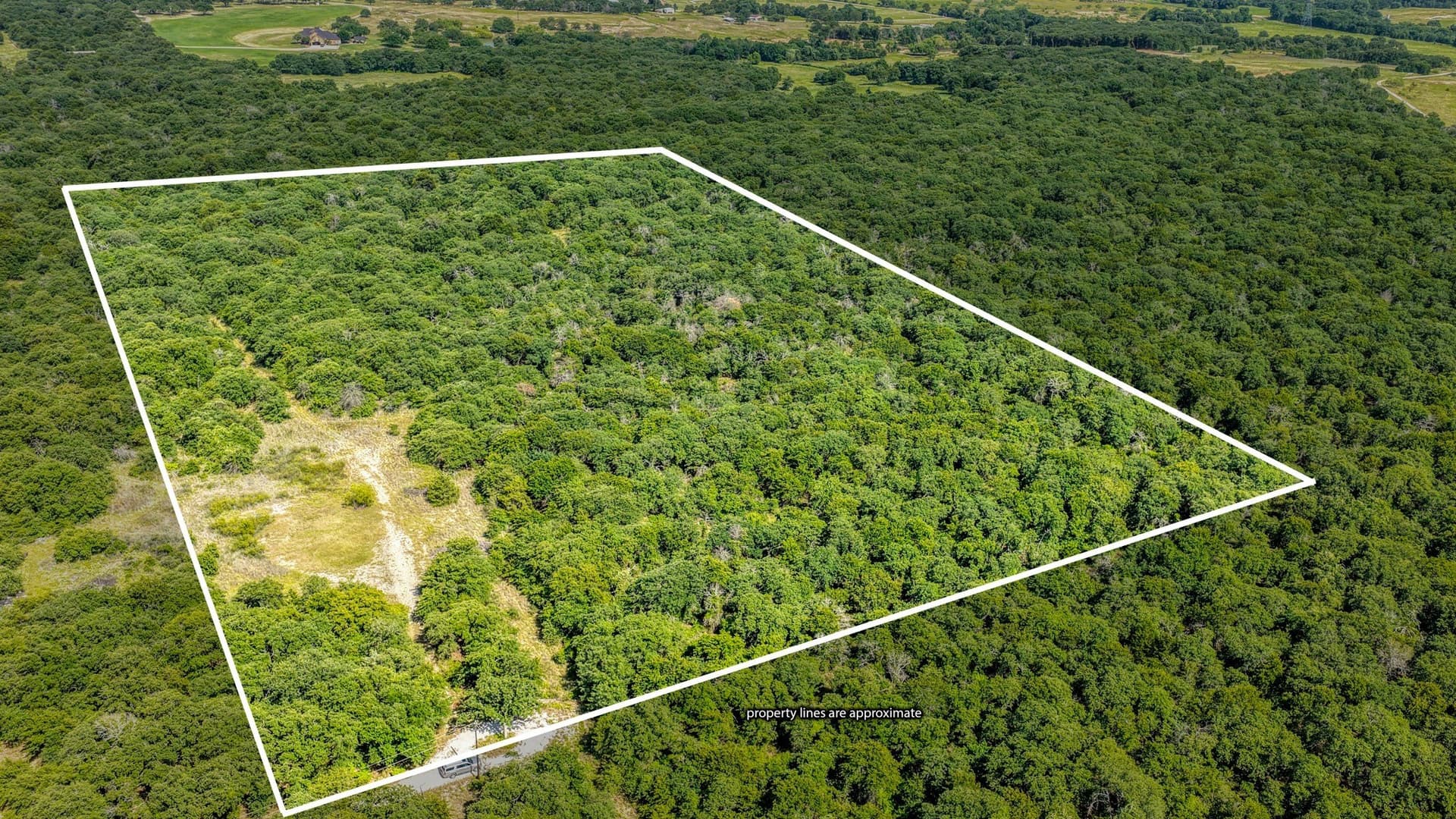 10.01 acres in Wise County