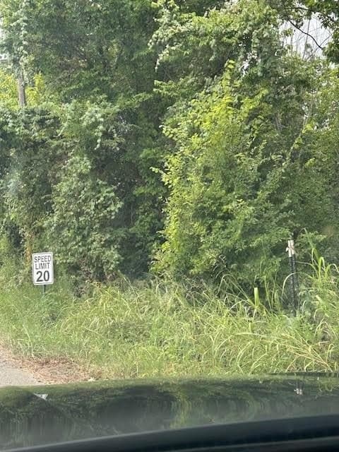 3.28 acres in Freestone County