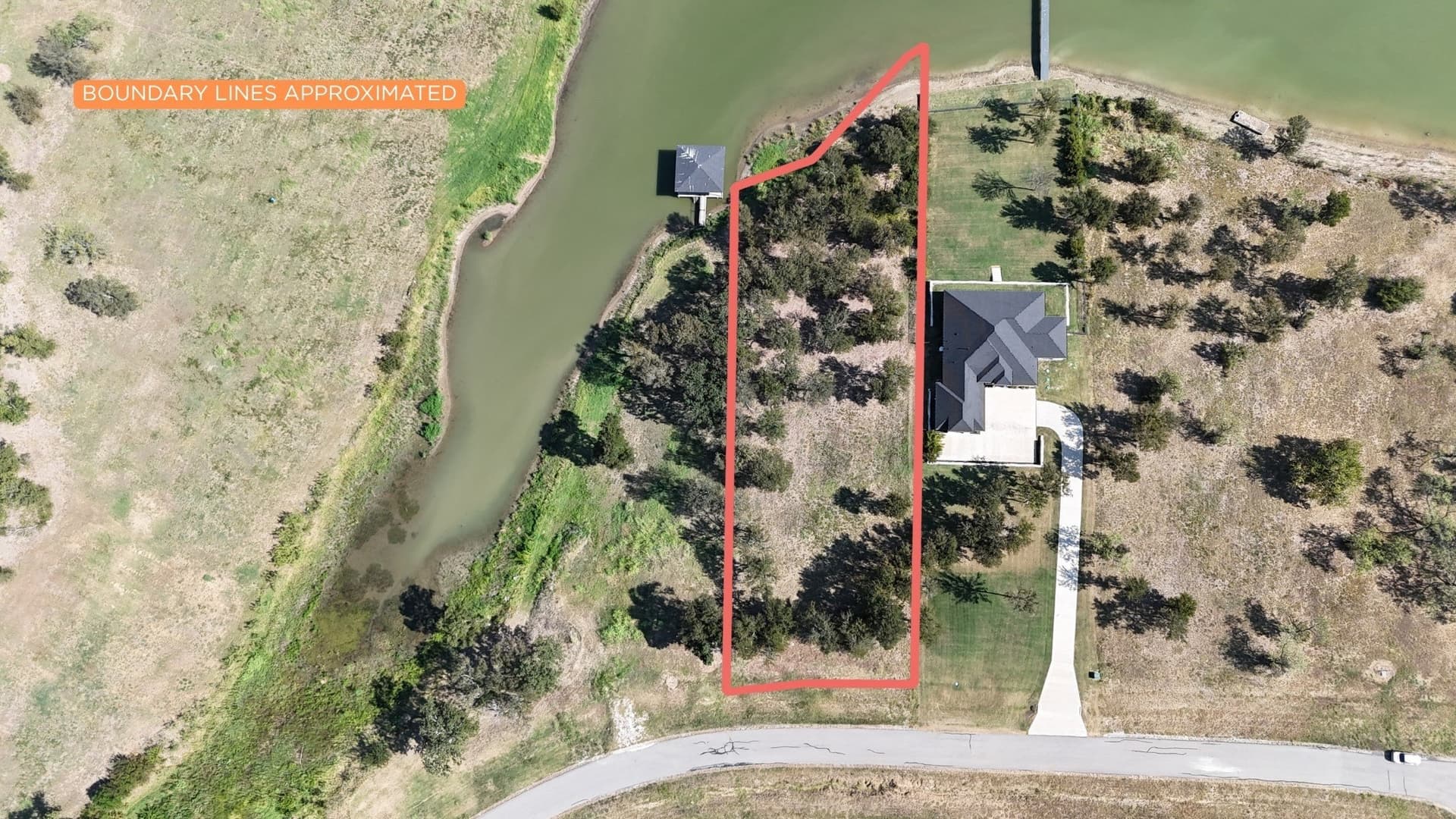 1.01 acres in Navarro County - photo 23
