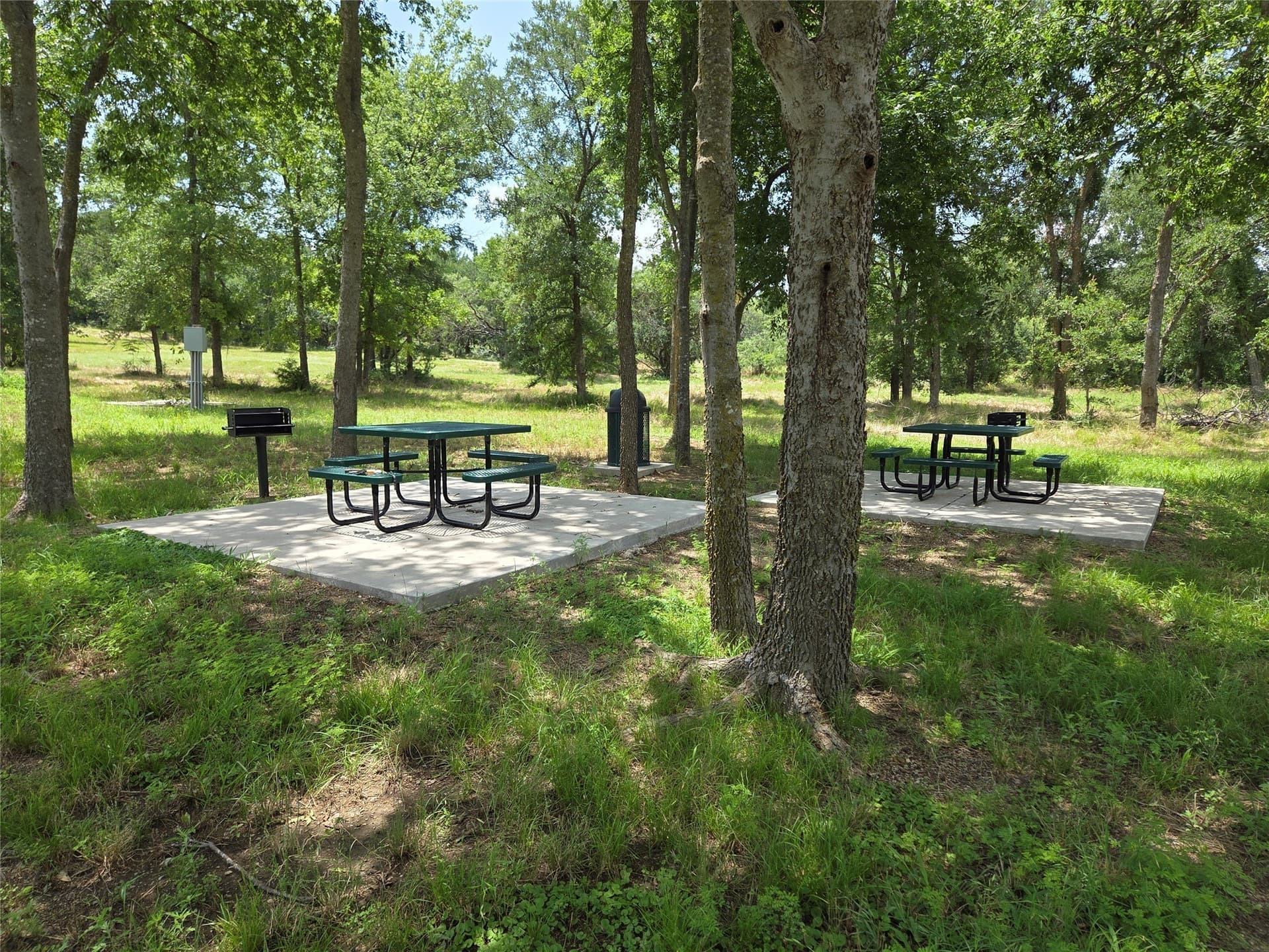 1.01 acres in Navarro County - photo 37