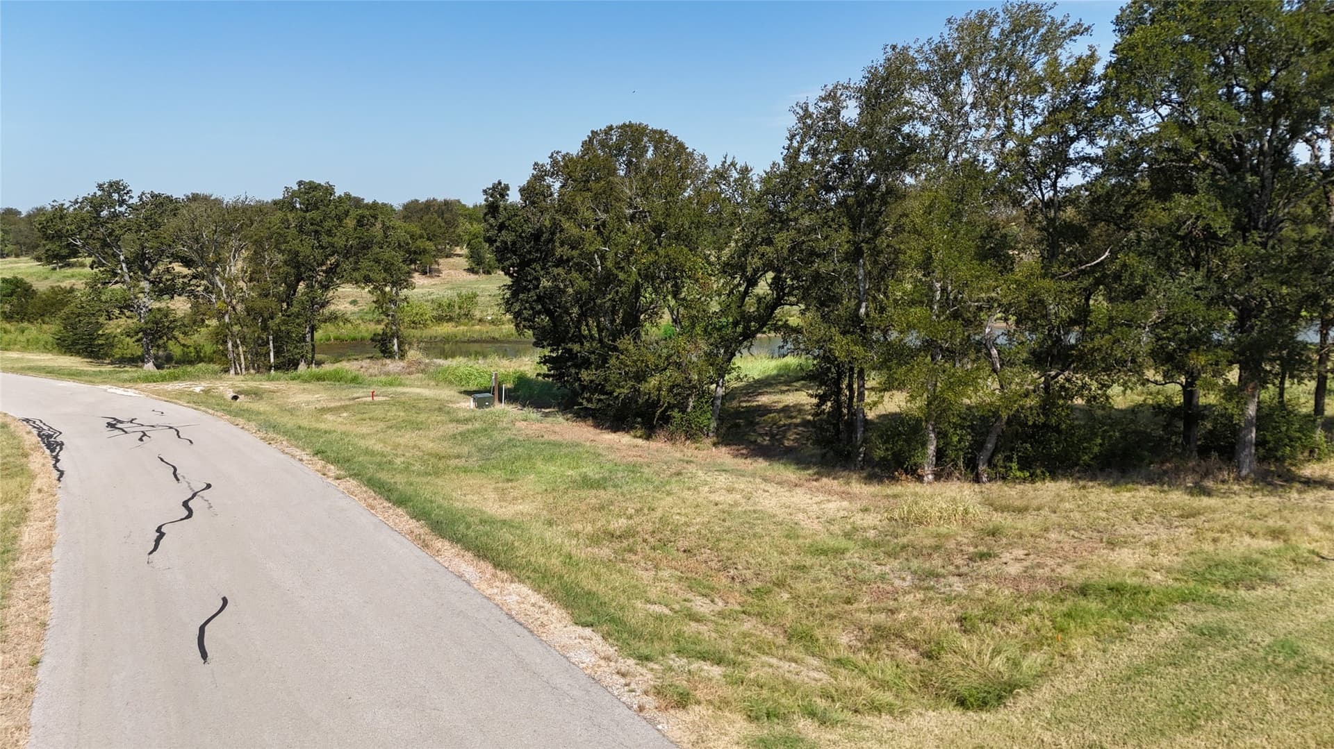 1.01 acres in Navarro County - photo 33