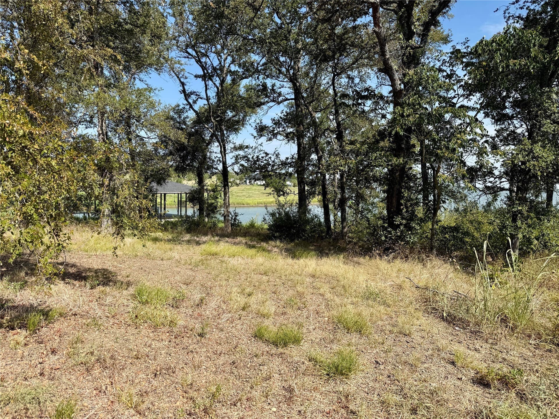 1.01 acres in Navarro County - photo 14