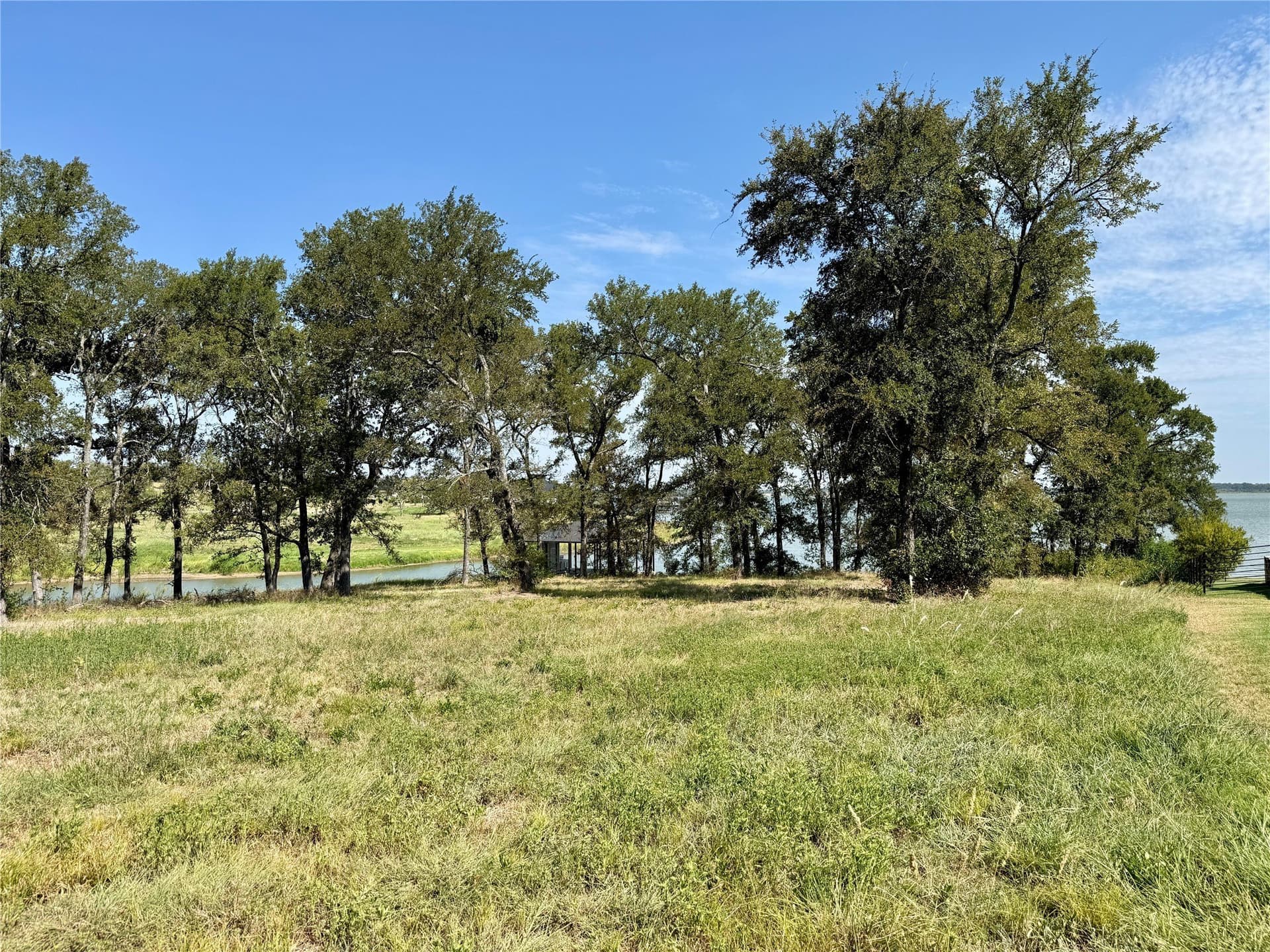 1.01 acres in Navarro County - photo 22