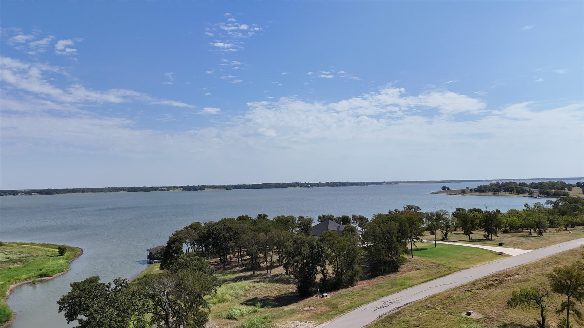 1.01 acres in Navarro County
