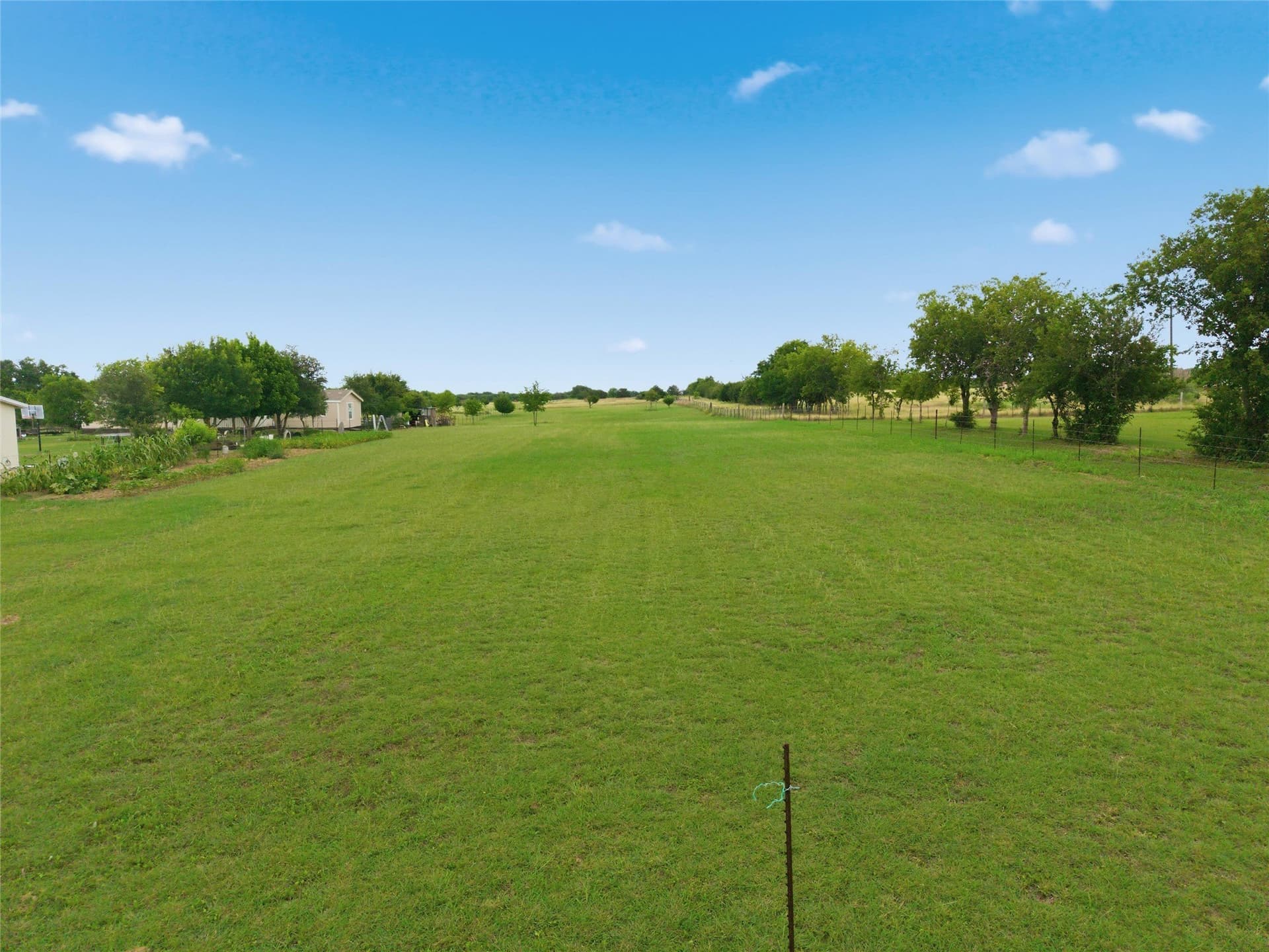 11.53 acres in McLennan County