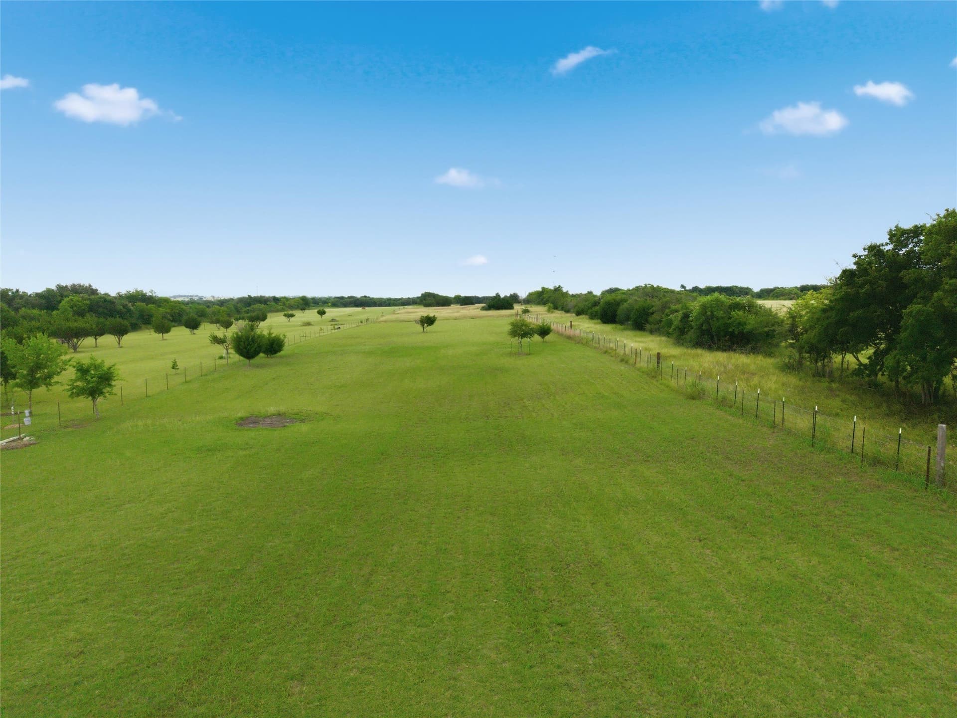 11.53 acres in McLennan County - photo 8