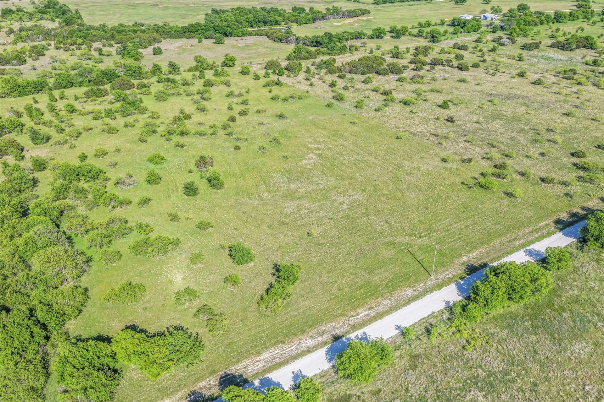 10.01 acres in Hill County gallery image 3