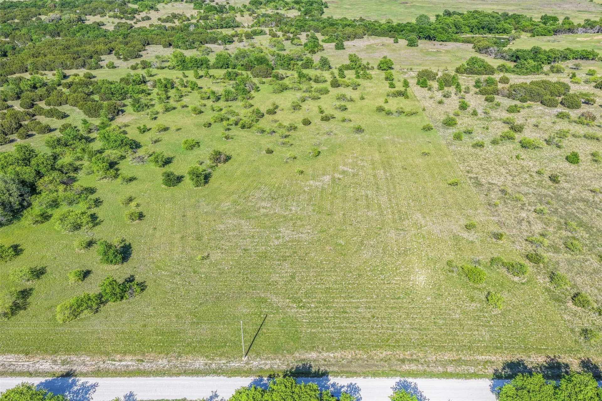 10.01 acres in Hill County gallery image 2