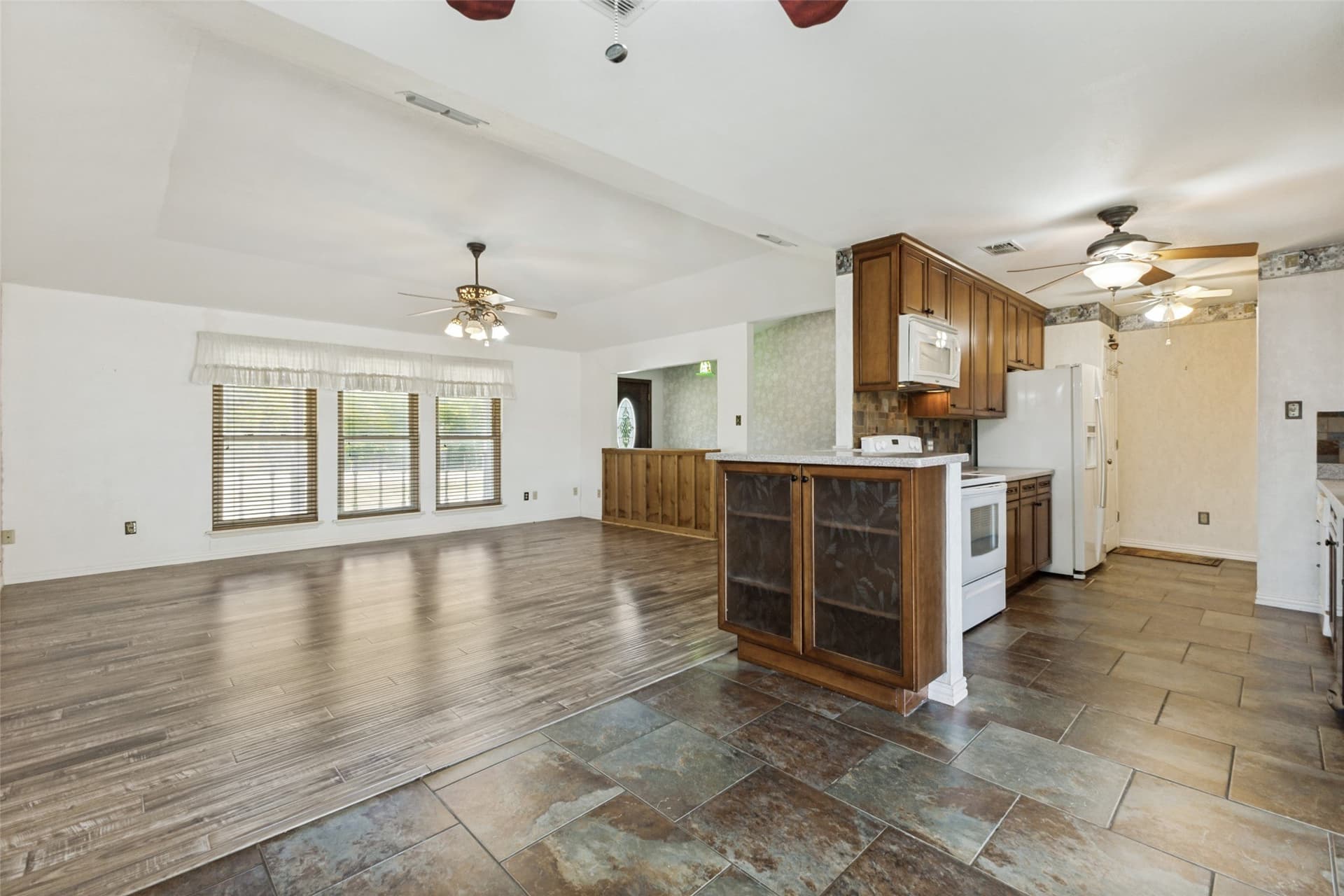 7.03 acres in Kaufman County - photo 9