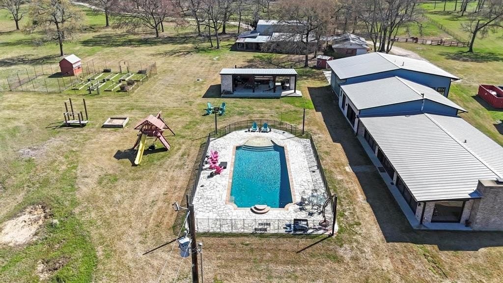 25 acres in Grimes County