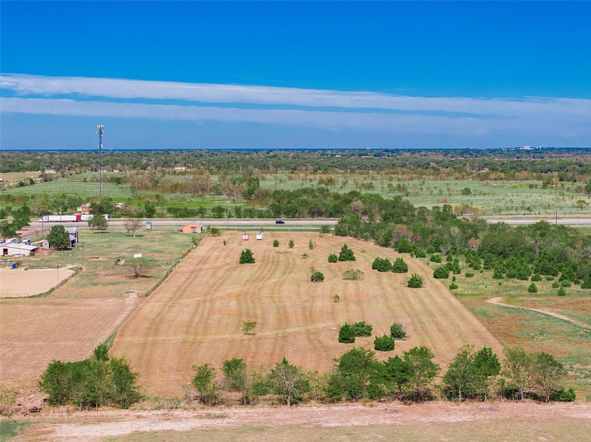 10 acres in Hunt County - photo 4