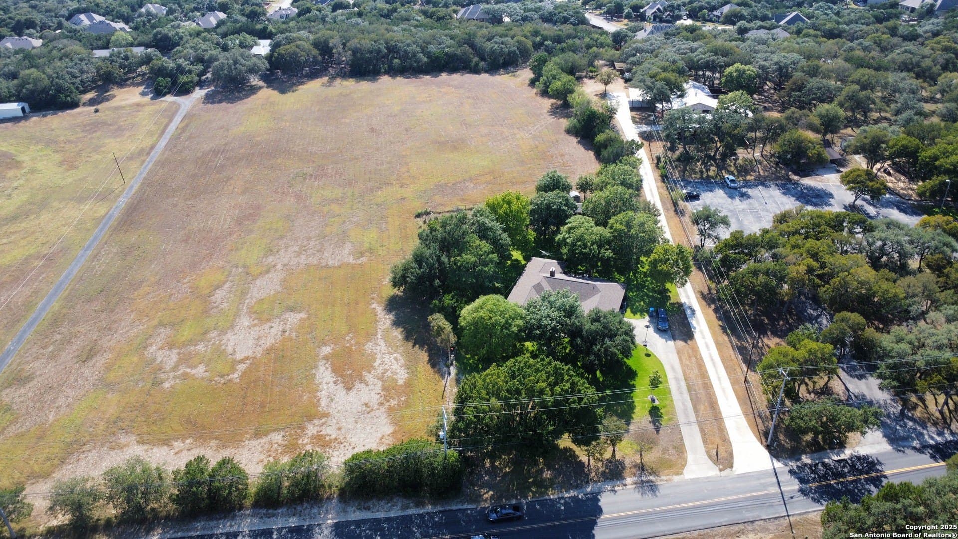 5.09 acres in Comal County gallery image 3