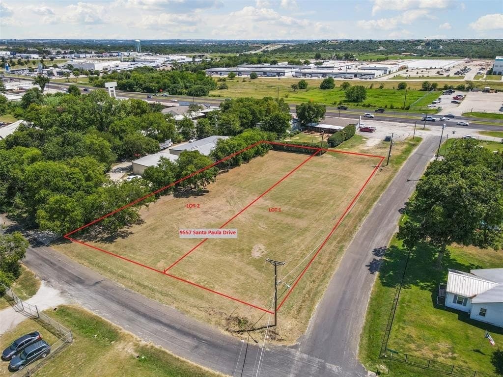 0.92 acres in Tarrant County
