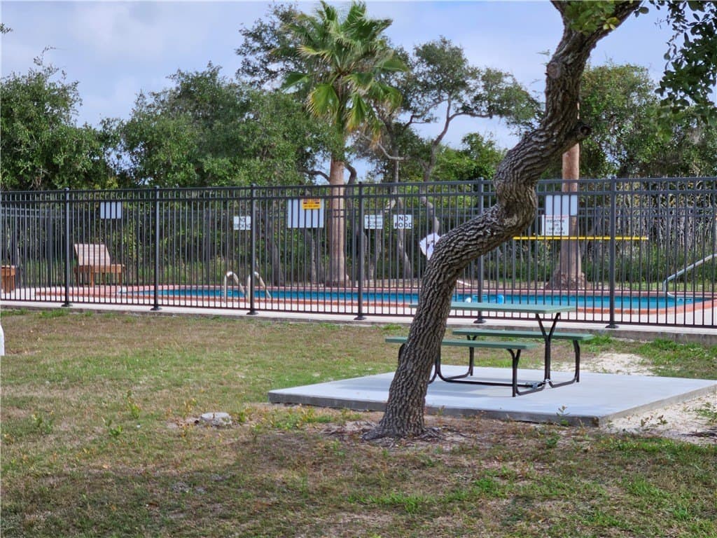 0.19 acres in Aransas County - photo 9
