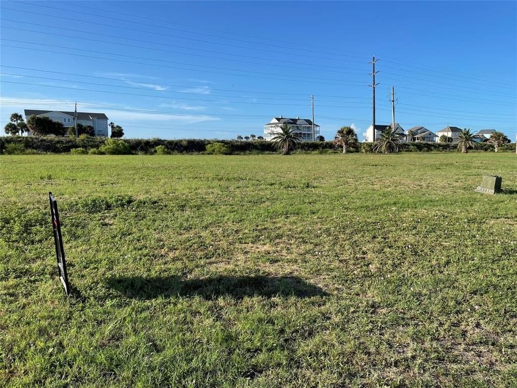 0.24 acres in Galveston County gallery image 4