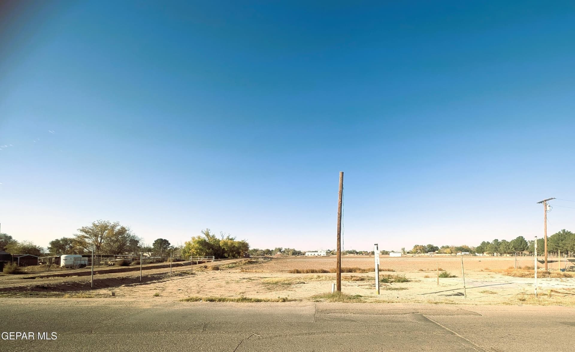 0.17 acres in El Paso County gallery image 4