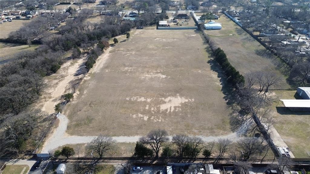 8.99 acres in Dallas County gallery image 2