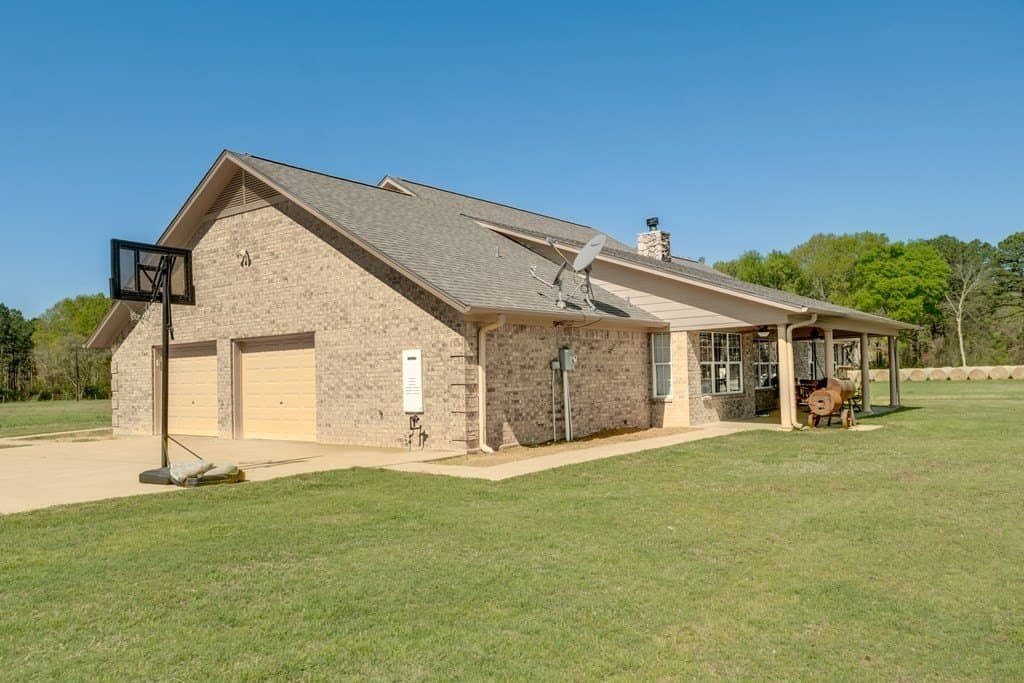 5.6 acres in ANDERSON County - photo 7