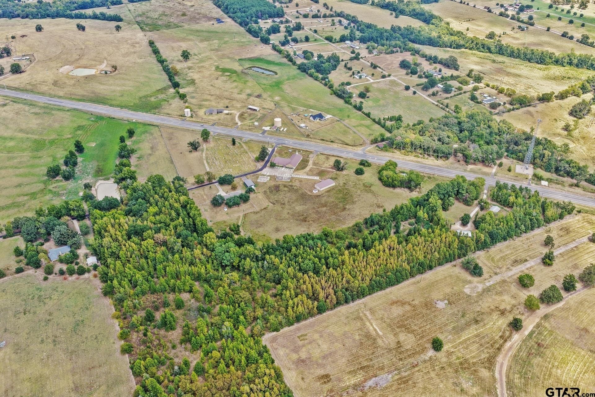 7.55 acres in Titus County - photo 10